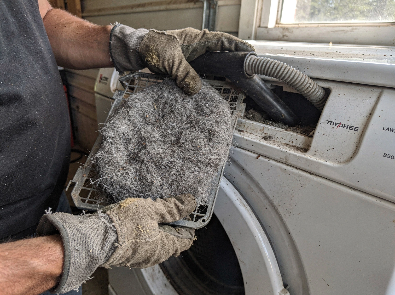 Cleaning Dryer Lint Trap service in Gunbarrel, CO